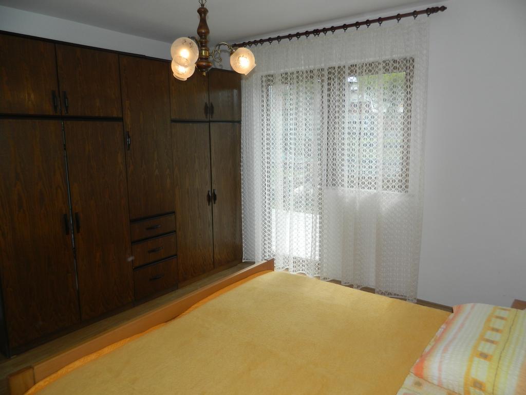 Vacation Home Kuca Za Odmor Красно-Поле Экстерьер фото